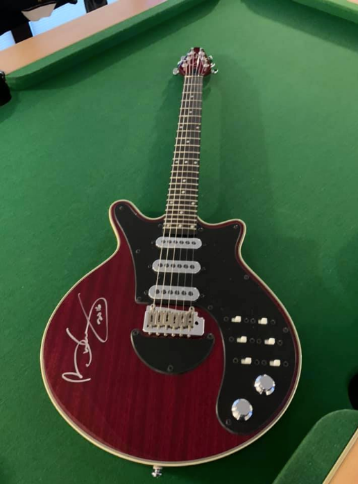 Brian May signed guitar